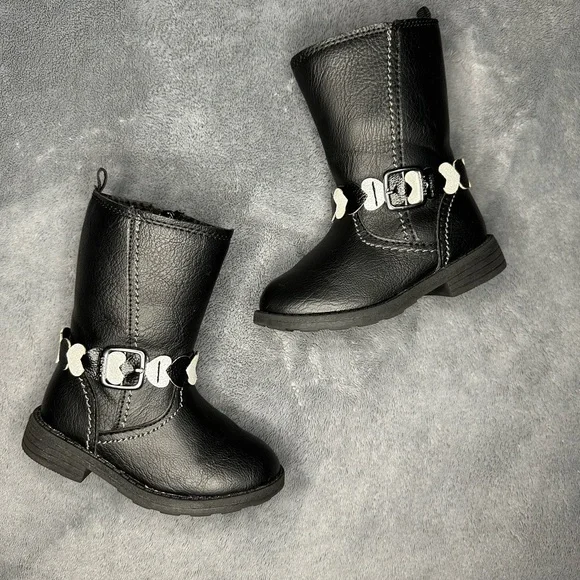 Carter's Shoes Carters Toddler Girls Blackwhite Heart Aura